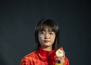 LOL决赛-包含追逐梦想：国际顶尖球队夺冠之路的词条