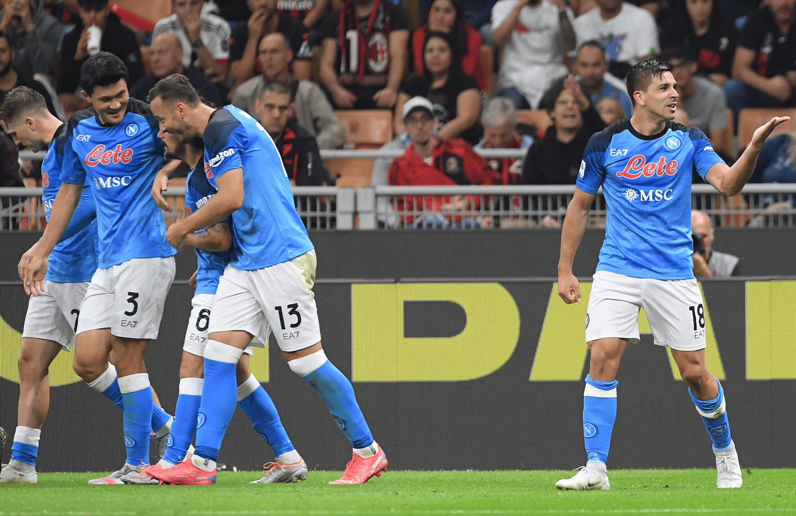 关于AC米兰主场迎战那不勒斯,双方备战良久的信息 关于AC米兰主场迎战那不勒斯,双方备战良久的信息