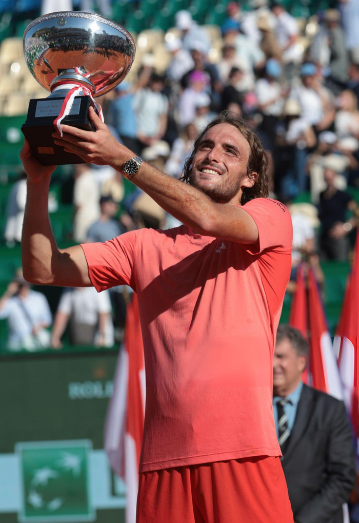 戴维斯杯碾压美网,西西帕斯关键制胜 戴维斯杯碾压美网,西西帕斯关键制胜