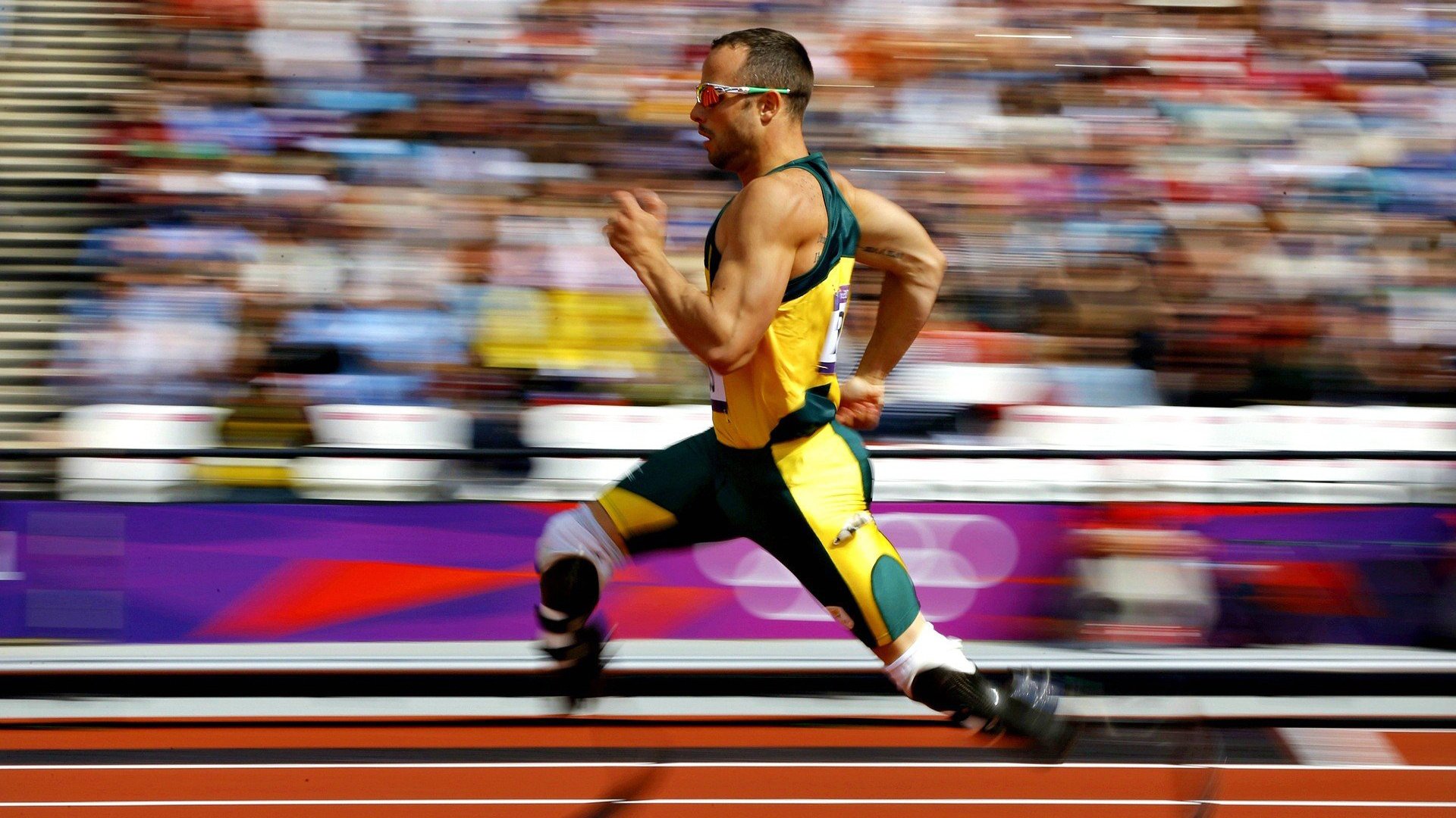 当时间在麦迪逊定格,拉文雕刻生涯之夜的永恒刻度