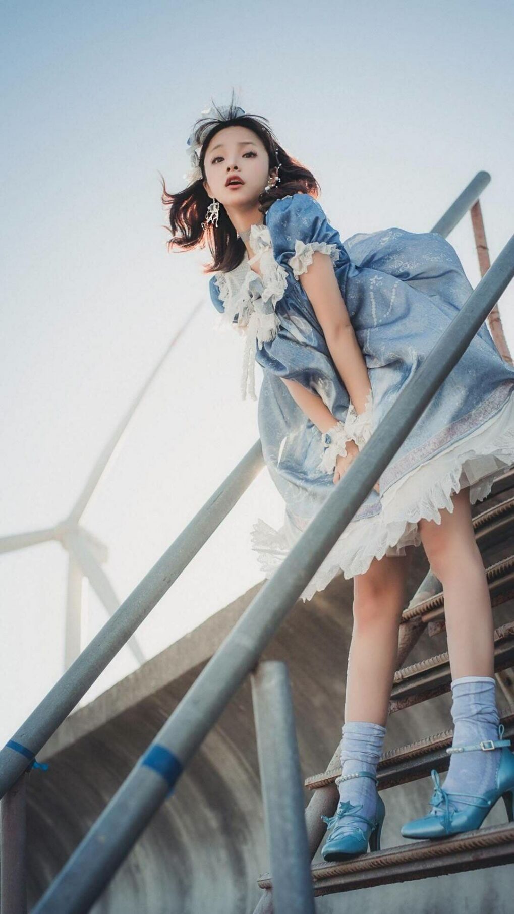 雨夜中的节奏大师，卢卡库如何用重低音谱写日本队的逆转乐章